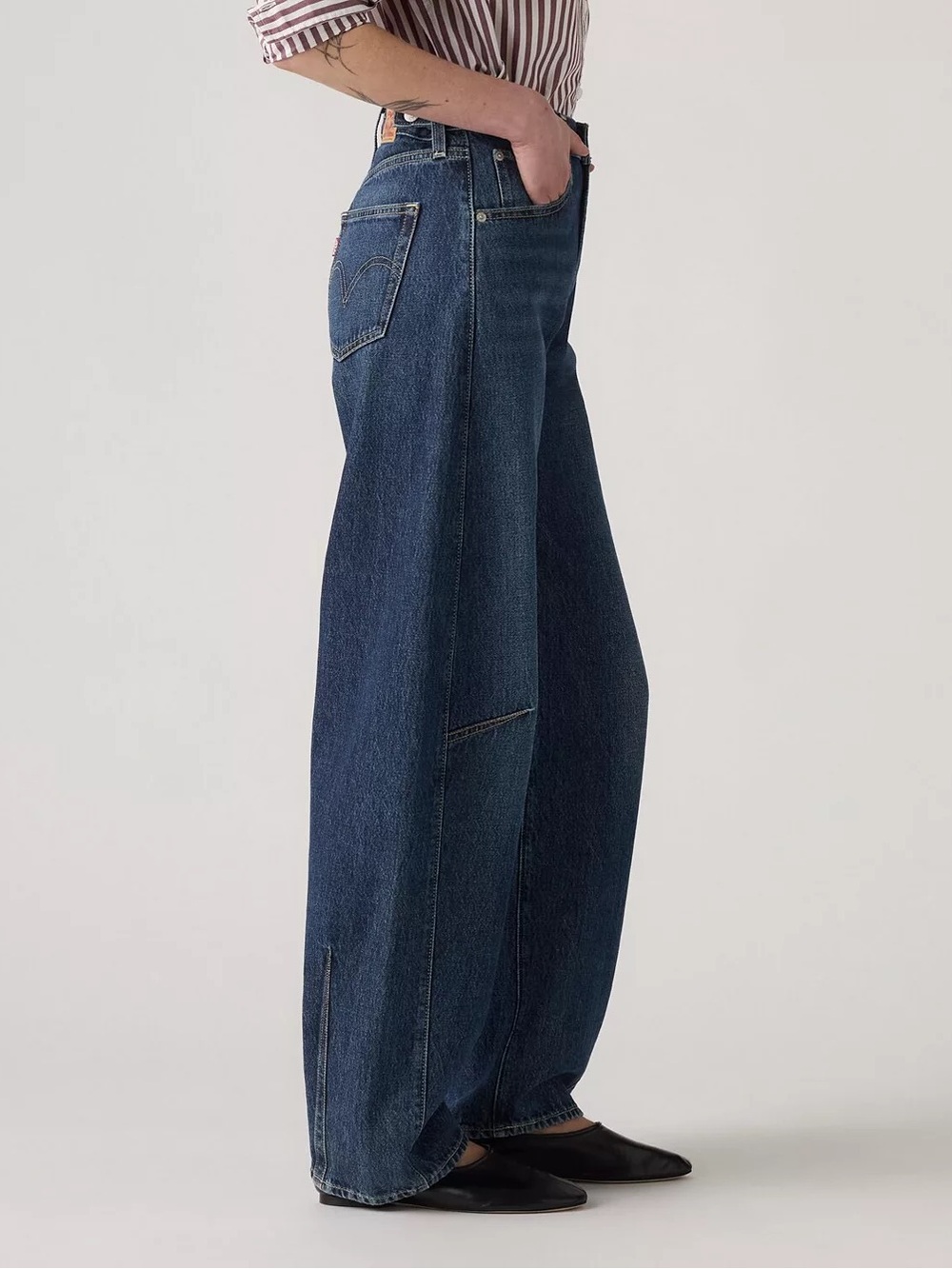 NWT Levi’s Cinch Barrel Jeans - Picture 3 of 13